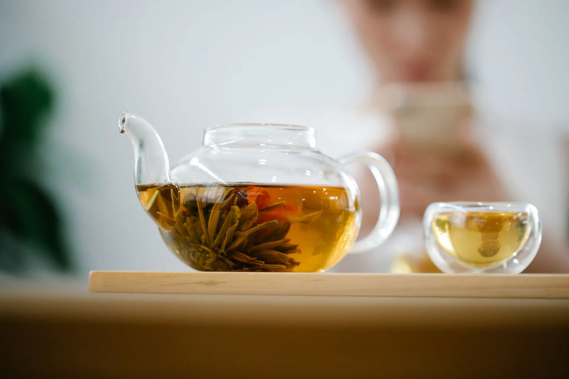 郑州环亚耐火砖在钢铁冶炼高温窑炉中的应用案例与维护要点