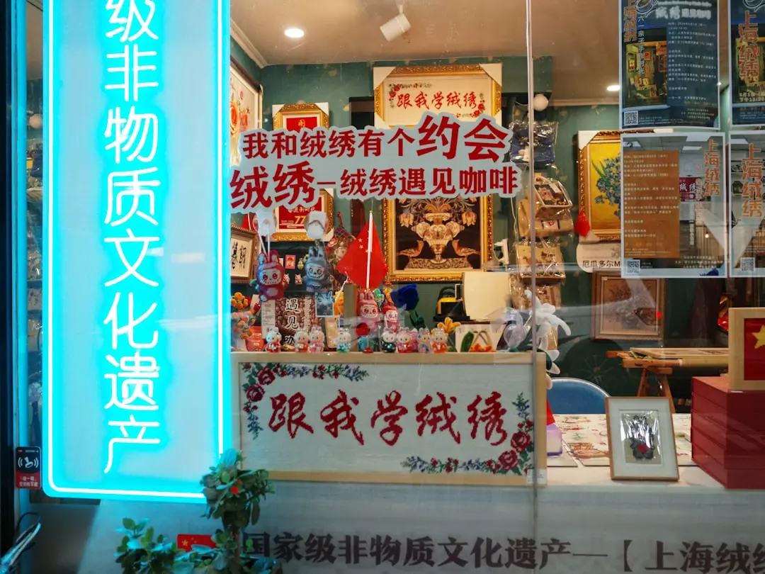 郑州环亚耐火材料高铝砖与粘土砖性能对比及应用场景分析