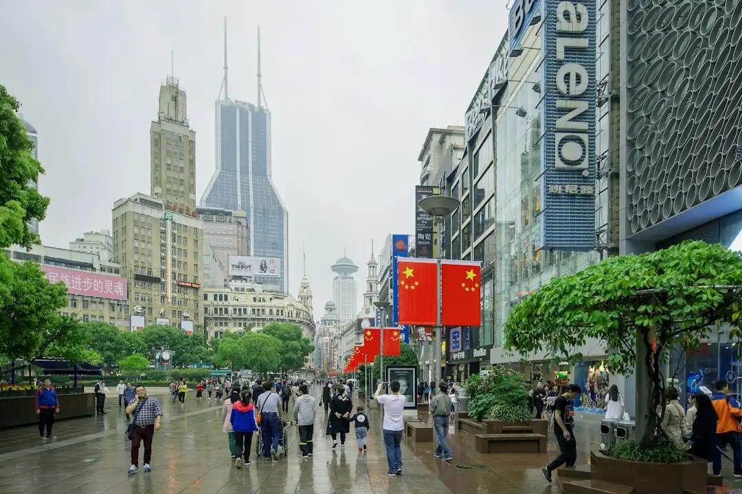 环亚耐火砖型号参数对比：高铝砖与粘土砖性能差异分析